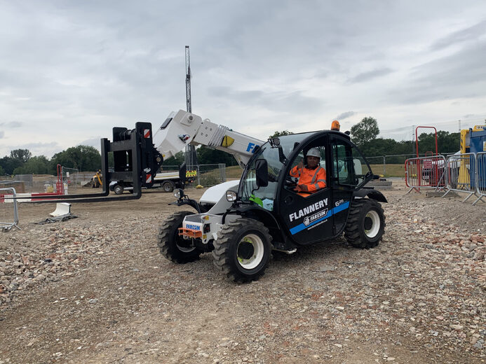 Flannery Electric Telehandler_Faresin_HS2_1